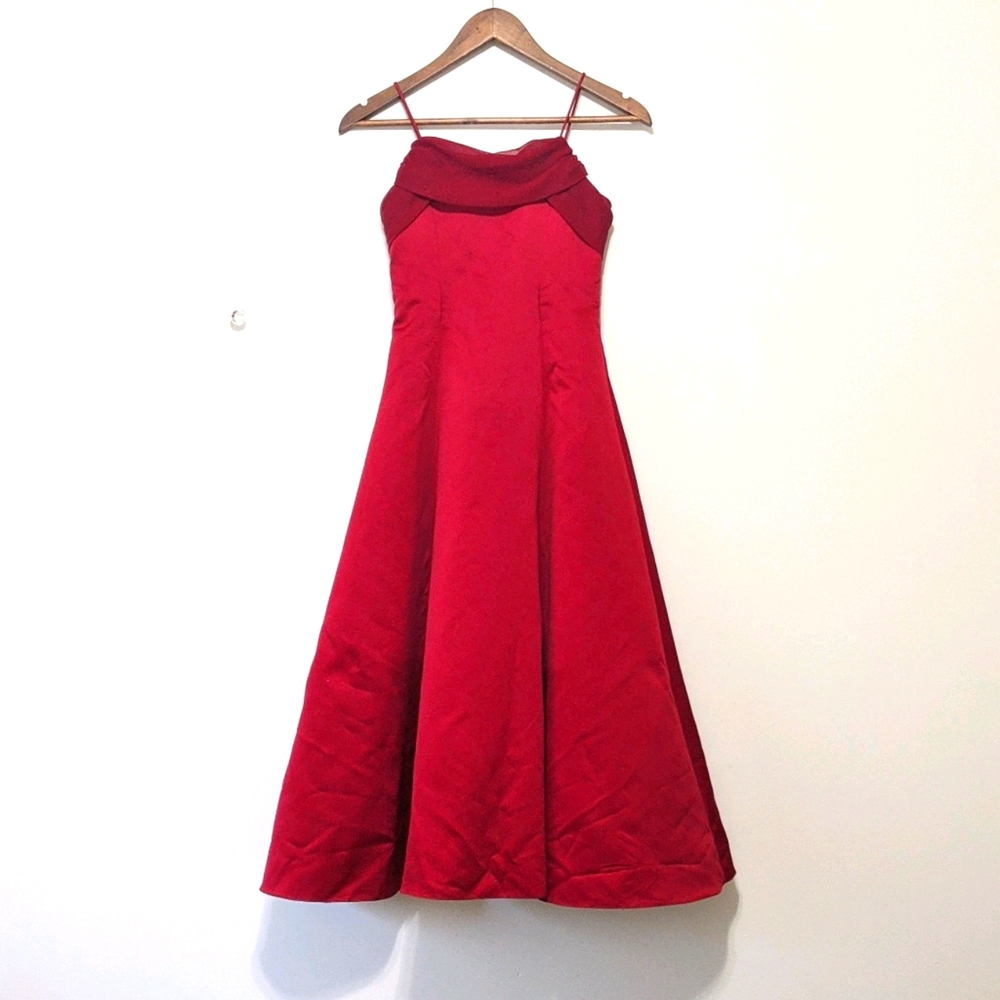 David's Bridal Michaelangelo Red Jr Formal Dress